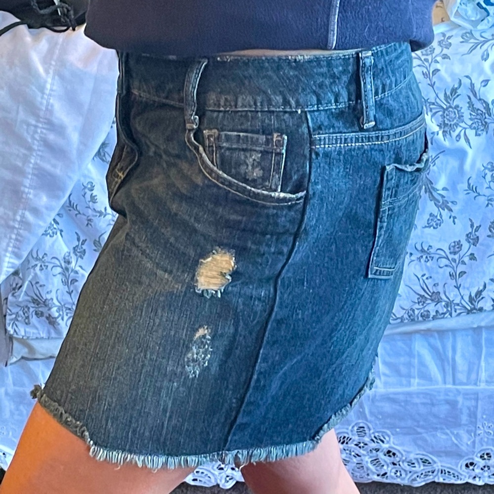 Denim mini skirt APT9 distressed